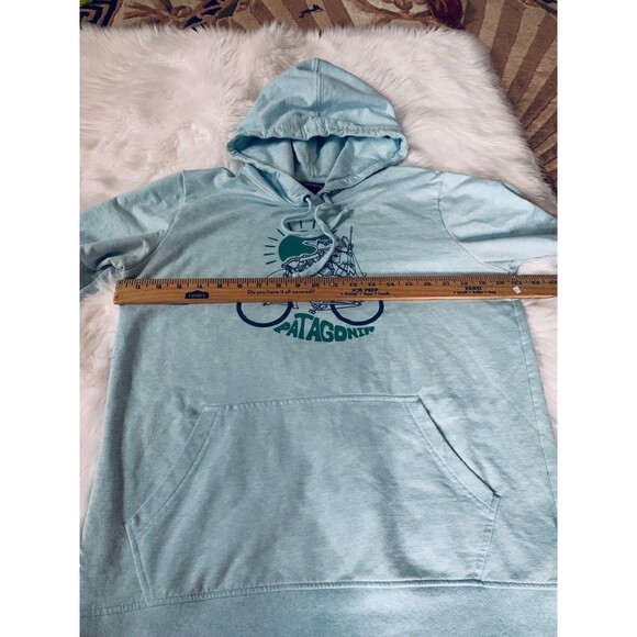 Patagonia Hoodie - Picture 7 of 8
